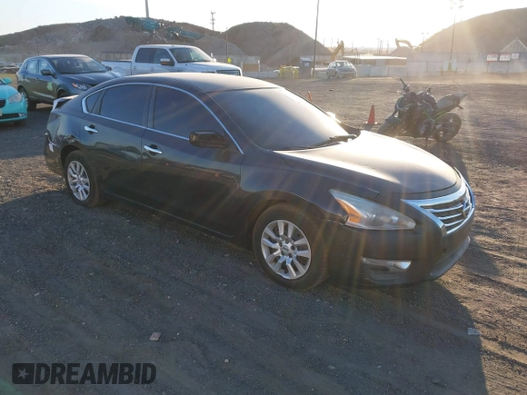 2014 Nissan Altima S with VIN 1N4AL3AP5EC421202, listed as a IAAI auction lot 40882758 with 145,440 mi miles and . Bid and sale history available at carsss.com. Image 1.