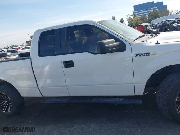 2010 Ford F-150 XL with VIN 1FTEX1CW7AFC11685, listed as a IAAI auction lot 41614150 with 237,226 mi miles. Bid and sale history available at carsss.com. Image 14.