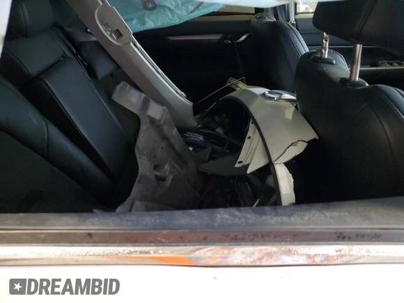 2020 Mazda CX-5 Touring z VIN JM3KFBCM2L0828418, wystawiony jako Copart lot #43108055 z przebiegiem Nie podano mil oraz Nie do naprawy • Non repairable. Historia ofert i sprzedaży dostępna na DreamBid. Obrazek 10.