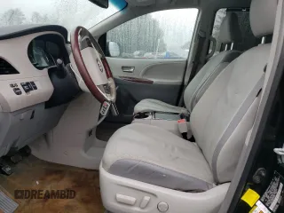 2011 Toyota Sienna XLE AAS с VIN 5TDYK3DC9BS167055, выставлен на аукционе Copart как лот 58291765 с пробегом 88 235 миль миль и Чистый • Clean title. История ставок и продаж доступна на DreamBid. Изображение 7.