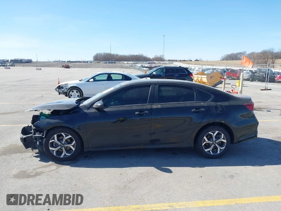 2019 Kia Forte LXS with VIN 3KPF24AD0KE108674, listed as a IAAI auction lot 41764134 with 83,887 mi miles. Bid and sale history available at carsss.com. Image 13.