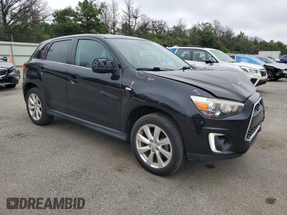 2015 Mitsubishi Outlander SE with VIN 4A4AP4AU2FE042103, listed as a Copart auction lot 64390925 with 48,369 mi miles and Salvage title. Bid and sale history available at DreamBid. Image 4.