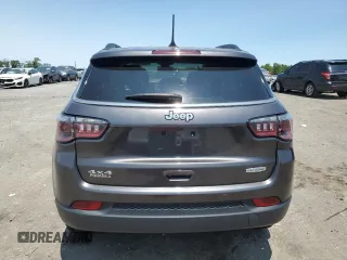 2021 Jeep Compass Latitude с VIN 3C4NJDBB4MT599812, выставлен на аукционе Copart как лот 59083905 с пробегом 68 769 миль миль и Списание • Salvage title. История ставок и продаж доступна на DreamBid. Изображение 6.