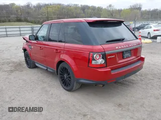 2013 Land Rover Range Rover Sport HSE z VIN SALSF2D40DA769848, wystawiony jako IAAI lot #42032959 z przebiegiem 144 204 mil mil oraz . Historia ofert i sprzedaży dostępna na DreamBid. Obrazek 3.