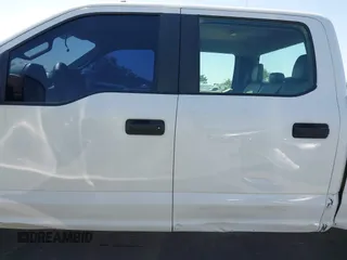 2016 Ford F-150 XLT with VIN 1FTEW1EF5GFA47782, listed as a IAAI auction lot 41870772 with 118,121 mi miles. Bid and sale history available at carsss.com. Image 14.