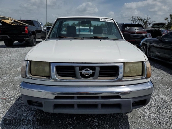 1998 Nissan Frontier XE z VIN 1N6DD21S5WC335549, wystawiony jako Copart lot #61021245 z przebiegiem 310 230 mil mil oraz Czysty tytuł • Clean title. Historia ofert i sprzedaży dostępna na DreamBid. Obrazek 5.