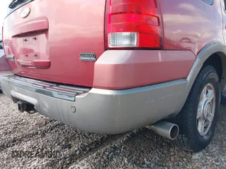 2003 Ford Expedition Eddie Bauer with VIN 1FMFU18L23LA95615, listed as a IAAI auction lot 42575384 with 223,274 mi miles and . Bid and sale history available at DreamBid. Image 6.