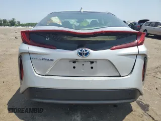 2022 Toyota Prius LE with VIN JTDKAMFP2N3223566, listed as a Copart auction lot 60848105 with 68,827 mi miles and Salvage title. Bid and sale history available at DreamBid. Image 6.