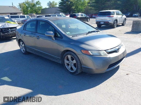 2006 Honda Civic LX z VIN 2HGFA16556H526744, wystawiony jako IAAI lot #42360805 z przebiegiem 236 970 mil mil oraz . Historia ofert i sprzedaży dostępna na DreamBid. Obrazek 1.