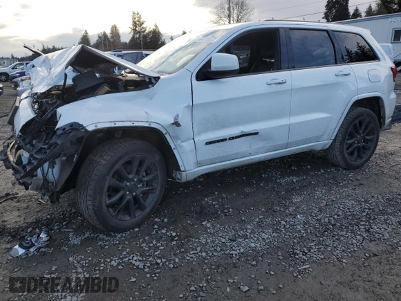 2020 Jeep Grand Cherokee Altitude with VIN 1C4RJFAG4LC133818, listed as a Copart auction lot 44710825 with 0 mi miles and Salvage Title. Bid and sale history available at carsss.com. Image 1.