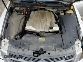 2008 Cadillac STS RWD z VIN 1G6DZ67A780174008, wystawiony jako Copart lot #79279254 z przebiegiem 133 326 mil mil oraz Szkoda całkowita • Salvage title. Historia ofert i sprzedaży dostępna na DreamBid. Obrazek 13.