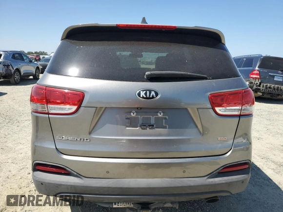 2017 Kia Sorento LX z VIN 5XYPGDA30HG272967, wystawiony jako Copart lot #61288475 z przebiegiem 74 770 mil mil oraz Czysty tytuł • Clean title. Historia ofert i sprzedaży dostępna na DreamBid. Obrazek 6.