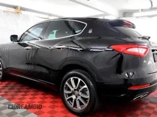 2019 Maserati Levante с VIN ZN661XUA0KX310421, выставлен на аукционе Copart как лот 44649605 с пробегом 4 917 миль миль и Чистый • Clean title. История ставок и продаж доступна на DreamBid. Изображение 3.
