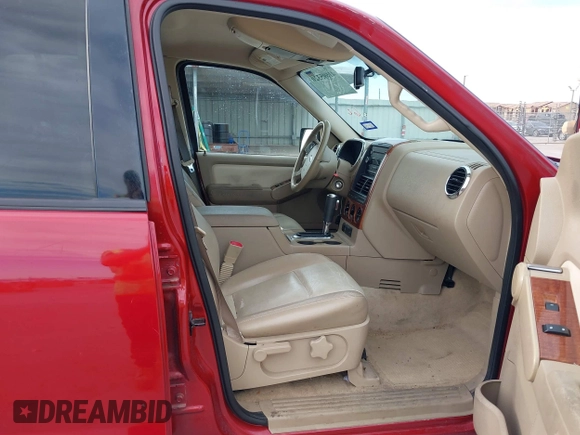 2010 Ford Explorer Eddie Bauer with VIN 1FMEU6EE8AUA28541, listed as a IAAI auction lot 41695320 with 142,908 mi miles. Bid and sale history available at carsss.com. Image 5.