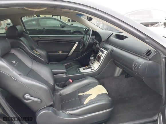 2006 Infiniti G35 Coupe with VIN JNKCV54E96M715117, listed as a IAAI auction lot 41786745 with 138,368 mi miles. Bid and sale history available at carsss.com. Image 5.
