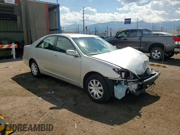 2005 Toyota Camry LE with VIN 4T1BE30K85U404527, listed as a Copart auction lot 56535345 with 74,472 mi miles and Salvage title. Bid and sale history available at DreamBid. Image 14.