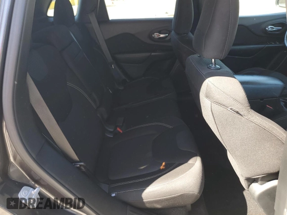 2015 Jeep Cherokee Latitude with VIN 1C4PJLCS0FW707387, listed as a Copart auction lot 48953465 with 140,965 mi miles and Salvage Title. Bid and sale history available at carsss.com. Image 11.