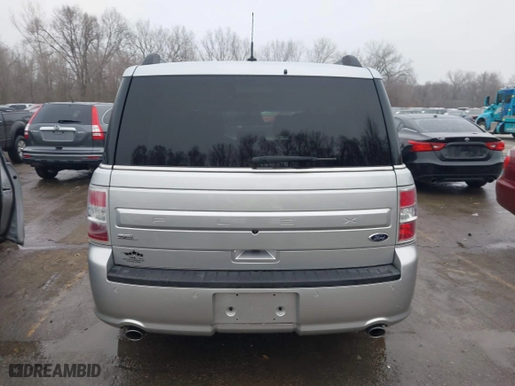 2016 Ford Flex SEL with VIN 2FMGK5C81GBA07096, listed as a IAAI auction lot 41167950 with 163,075 mi miles. Bid and sale history available at carsss.com. Image 17.