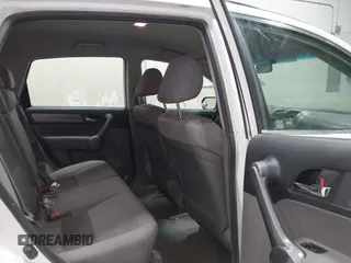 2008 Honda CR-V LX z VIN JHLRE48328C075617, wystawiony jako IAAI lot #41964725 z przebiegiem 233 100 mil mil oraz . Historia ofert i sprzedaży dostępna na DreamBid. Obrazek 8.