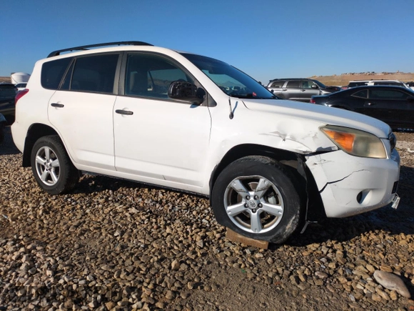 2006 Toyota RAV4 with VIN JTMBK33V865000237, listed as a Copart auction lot 88046925 with 154,724 mi miles and Salvage Title. Bid and sale history available at carsss.com. Image 4.