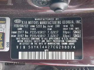 2012 Kia Sorento LX with VIN 5XYKT4A27CG298374, listed as a IAAI auction lot 41711273 with 179,008 mi miles. Bid and sale history available at carsss.com. Image 9.