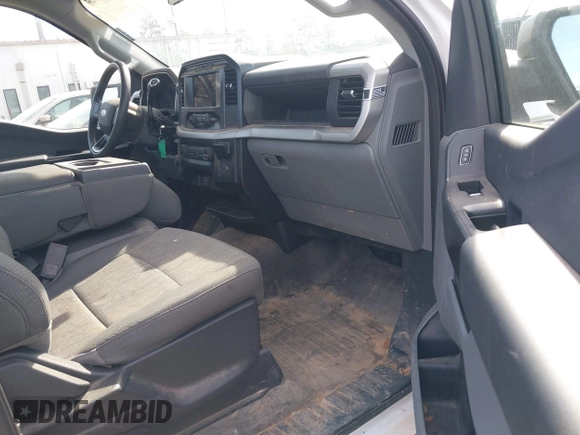 2022 Ford F-150 XL with VIN 1FTMF1CB0NKD83212, listed as a IAAI auction lot 41540720 with 80,028 mi miles. Bid and sale history available at carsss.com. Image 5.