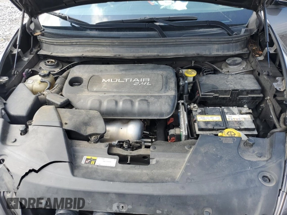 2017 Jeep Cherokee Sport z VIN 1C4PJLABXHW668362, wystawiony jako Copart lot #56319185 z przebiegiem 132 097 mil mil oraz Szkoda całkowita • Salvage title. Historia ofert i sprzedaży dostępna na DreamBid. Obrazek 12.