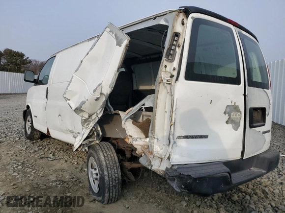 2003 Chevrolet Express Cargo with VIN 1GCFG25T331166595, listed as a Copart auction lot 88467555 with 46,303 mi miles and Salvage Title. Bid and sale history available at DreamBid. Image 2.