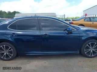 2018 Toyota Camry LE with VIN 4T1B11HK9JU639162, listed as a IAAI auction lot 41967207 with 82,444 mi miles. Bid and sale history available at carsss.com. Image 13.