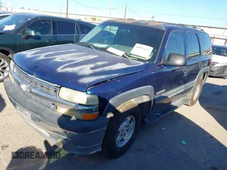 2002 Chevrolet Tahoe LT with VIN 1GNEC13Z72R229519, listed as a IAAI auction lot 40931411 with 289,319 mi miles and . Bid and sale history available at DreamBid. Image 2.