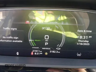 2023 Audi e-tron Chronos с VIN WA1VABGE7PB007536, выставлен на аукционе IAAI как лот 41317344 с пробегом 21 911 миль миль и . История ставок и продаж доступна на DreamBid. Изображение 7.