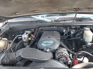2001 Chevrolet Silverado 1500 LT with VIN 1GCEK19T91Z248375, listed as a IAAI auction lot 40061304 with 1 mi miles. Bid and sale history available at carsss.com. Image 10.