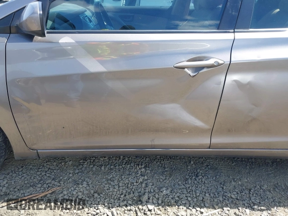 2012 Hyundai Elantra Limited z VIN 5NPDH4AE8CH099976, wystawiony jako IAAI lot #42327888 z przebiegiem 256 867 mil mil oraz . Historia ofert i sprzedaży dostępna na DreamBid. Obrazek 6.