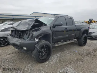 2008 Chevrolet Silverado 1500 LT w/2LT with VIN 2GCEC190381153462, listed as a Copart auction lot 80645754 with 157,808 mi miles and Salvage Title. Bid and sale history available at carsss.com. Image 1.