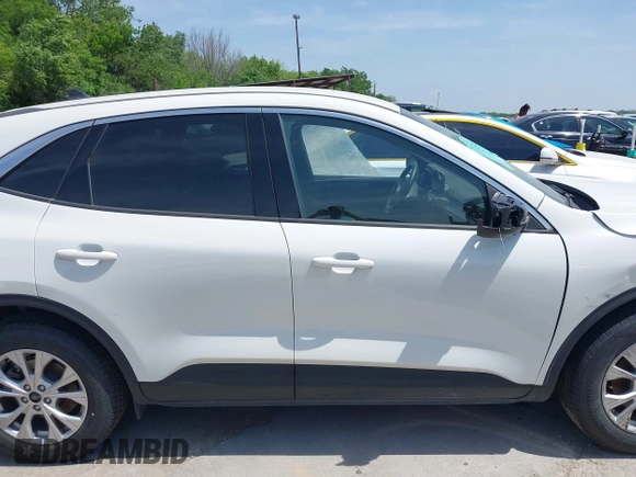 2023 Ford Escape Active with VIN 1FMCU0GN0PUB25548, listed as a IAAI auction lot 42060583 with 38,798 mi miles and . Bid and sale history available at carsss.com. Image 14.