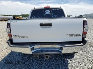 2015 Toyota Tacoma PreRunner with VIN 3TMJU4GNXFM180210, listed as a Copart auction lot 58169015 with 153,037 mi miles and Salvage title. Bid and sale history available at DreamBid. Image 6.