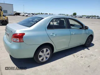 2008 Toyota Yaris z VIN JTDBT923081196877, wystawiony jako Copart lot #58261635 z przebiegiem 131 135 mil mil oraz Szkoda całkowita • Salvage title. Historia ofert i sprzedaży dostępna na DreamBid. Obrazek 3.