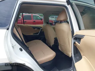 2020 Toyota RAV4 Hybrid XLE with VIN 2T3RWRFV5LW094731, listed as a IAAI auction lot 42349123 with 60,927 mi miles and . Bid and sale history available at DreamBid. Image 8.