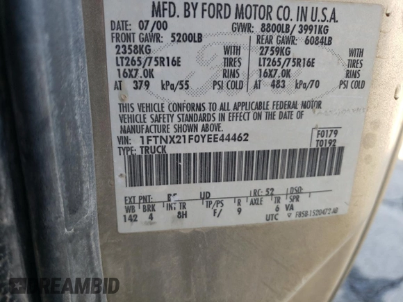2000 Ford F-250 XL z VIN 1FTNX21F0YEE44462, wystawiony jako Copart lot #78092144 z przebiegiem 286 852 mil mil oraz Szkoda całkowita • Salvage title. Historia ofert i sprzedaży dostępna na DreamBid. Obrazek 12.