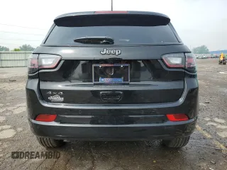 2025 Jeep Compass Limited с VIN 3C4NJDCN0ST540892, выставлен на аукционе Copart как лот 59910355 с пробегом 176 миль миль и Списание • Salvage title. История ставок и продаж доступна на DreamBid. Изображение 6.