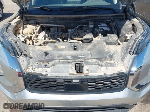 2022 Mitsubishi Outlander ES z VIN JA4J3TA81NZ015802, wystawiony jako IAAI lot #42278112 z przebiegiem Nie podano mil oraz . Historia ofert i sprzedaży dostępna na DreamBid. Obrazek 10.