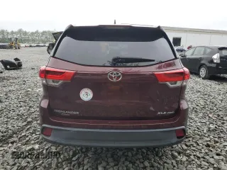2018 Toyota Highlander SE with VIN 5TDJZRFH4JS905514, listed as a Copart auction lot 61064085 with 83,598 mi miles and Salvage title. Bid and sale history available at DreamBid. Image 6.