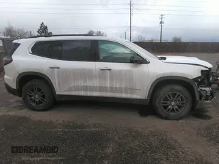 2025 GMC Acadia FWD Elevation z VIN 1GKENKRS4SJ165168, wystawiony jako IAAI lot #41798668 z przebiegiem 3 191 mil mil oraz . Historia ofert i sprzedaży dostępna na DreamBid. Obrazek 13.