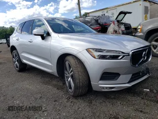2021 Volvo XC60 Momentum with VIN YV4A22RK1M1684391, listed as a Copart auction lot 61028104 with 29,280 mi miles and Non Repairable. Bid and sale history available at carsss.com. Image 4.