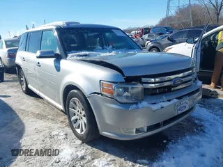 2009 Ford Flex SEL with VIN 2FMEK62C69BA21579, listed as a IAAI auction lot 41367616 with 226,019 mi miles. Bid and sale history available at carsss.com. Image 1.