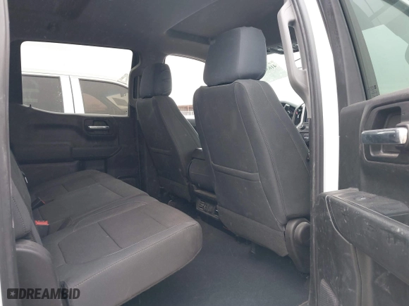 2019 Chevrolet Silverado 1500 LT with VIN 1GCPWCED8KZ216803, listed as a IAAI auction lot 41635101 with 180,558 mi miles. Bid and sale history available at carsss.com. Image 8.