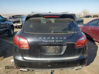 2013 Porsche Cayenne S Hybrid z VIN WP1AE2A24DLA14987, wystawiony jako Copart lot #83110114 z przebiegiem 95 252 mil mil oraz Czysty tytuł • Clean title. Historia ofert i sprzedaży dostępna na DreamBid. Obrazek 6.