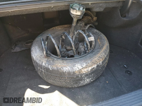 2005 Cadillac DeVille z VIN 1G6KD54Y65U100231, wystawiony jako Copart lot #55758605 z przebiegiem 166 871 mil mil oraz Szkoda całkowita • Salvage title. Historia ofert i sprzedaży dostępna na DreamBid. Obrazek 12.