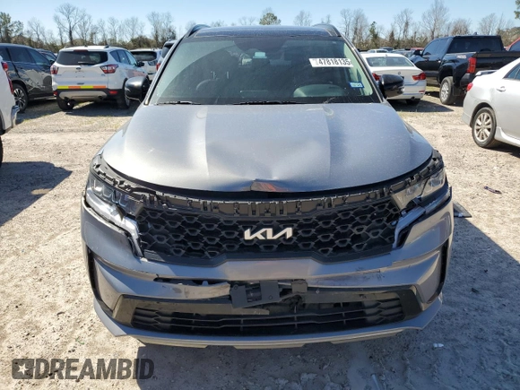 2022 Kia Sorento S with VIN 5XYRL4LC8NG155697, listed as a Copart auction lot 47818135 with 57,788 mi miles and Salvage Title. Bid and sale history available at carsss.com. Image 5.