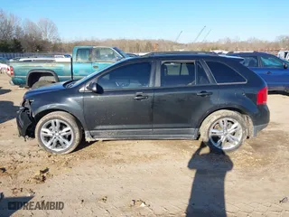 2012 Ford Edge SEL with VIN 2FMDK3J92CBA52044, listed as a IAAI auction lot 41640793 with 175,629 mi miles. Bid and sale history available at carsss.com. Image 14.